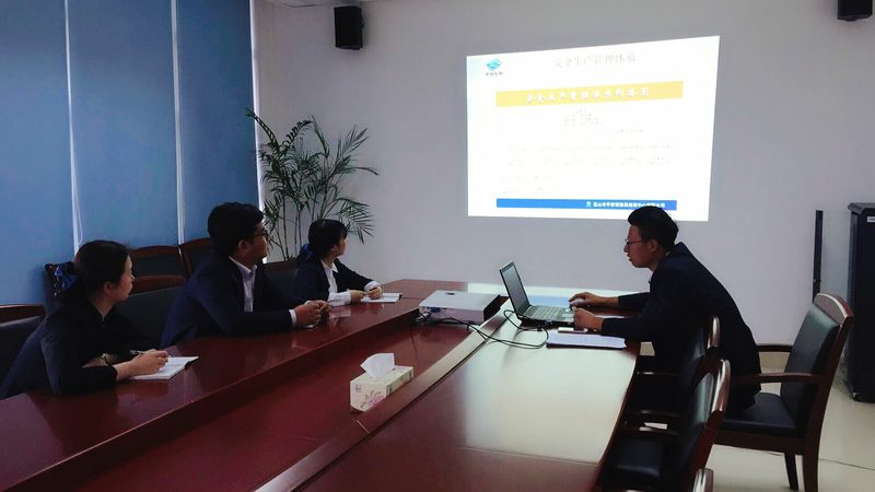 小标题：成人高考复习资料，选对才是关键